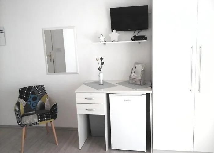 In Hvar With Sea View, Balcony, Air Conditioning, Wi-fi Gasthuis 3*