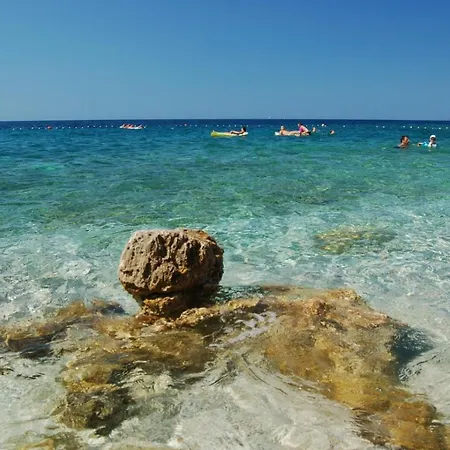 In Hvar With Sea View, Balcony, Air Conditioning, Wi-fi بيت ضيافة هفار